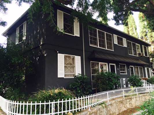 Hayworth Apartments property